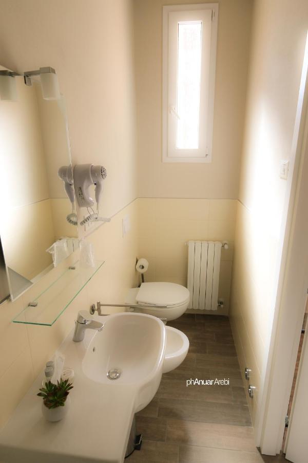 Hotel Le Stanze Bologna Esterno foto
